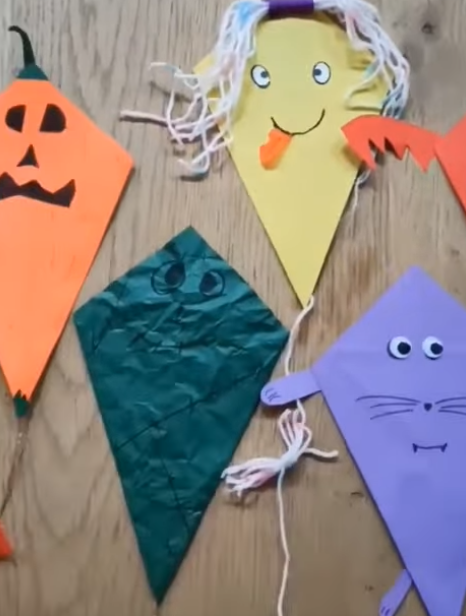 Papierdrachen basteln – einfache Herbst Bastelidee für Kinder (viele Varianten)