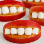 Halloween Snacks: Apfel-Gebisse