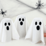 Halloween-Deko: Klopapier-Geister